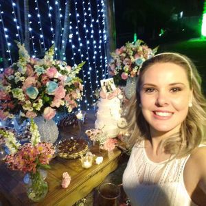 Meet your Posher, Adriana